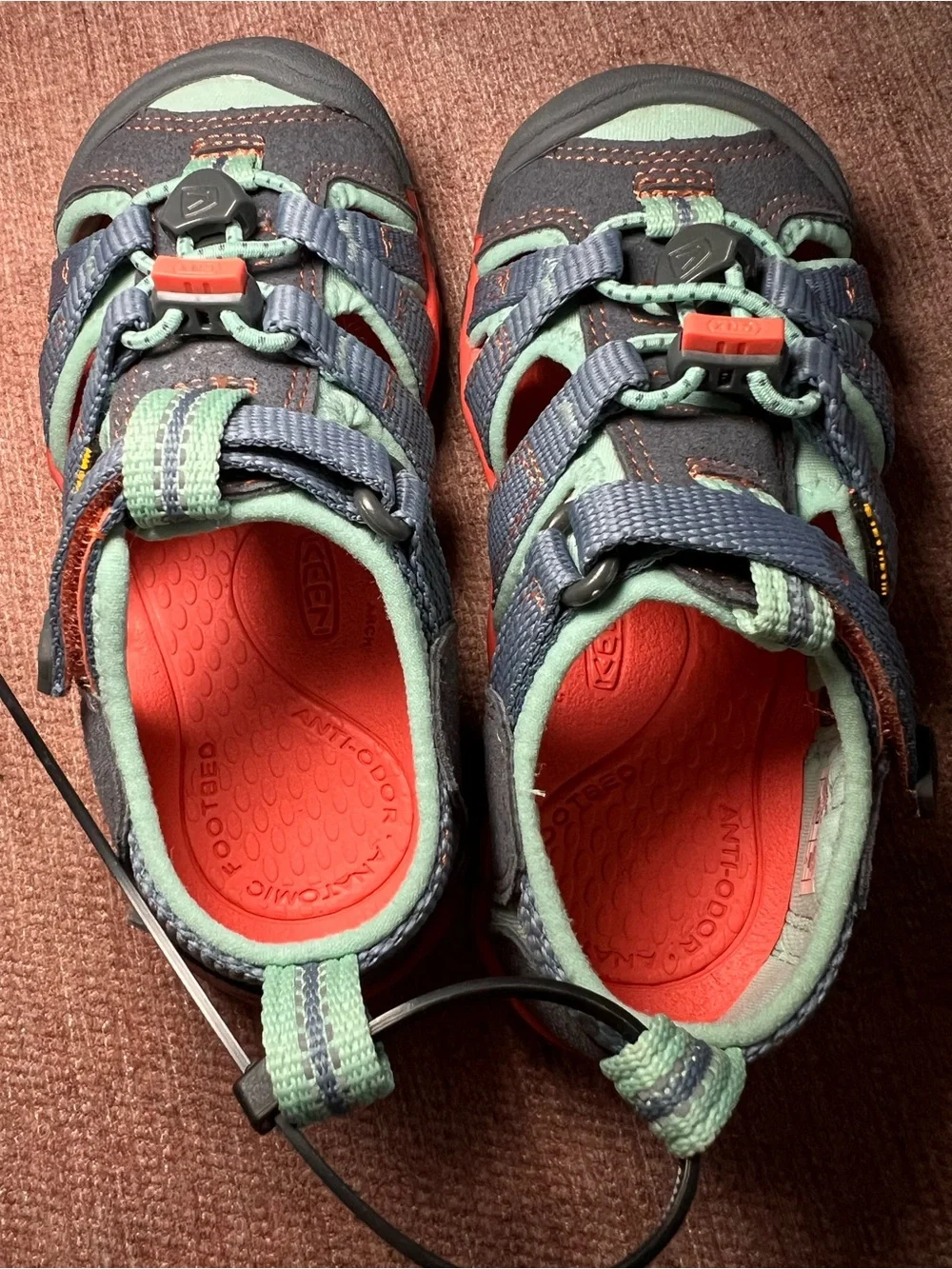 Keen Kids Size 10 Active Summer Sandals Outdoor Sport Shoe Closed Toe Washable